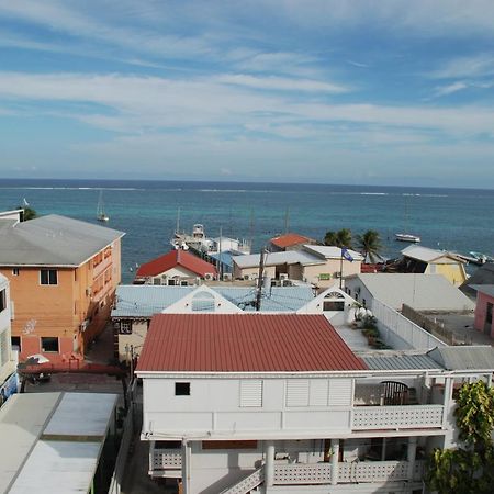 Hotel Coastalbay 2 & Golf Cart Rental San Pedro  Exterior foto