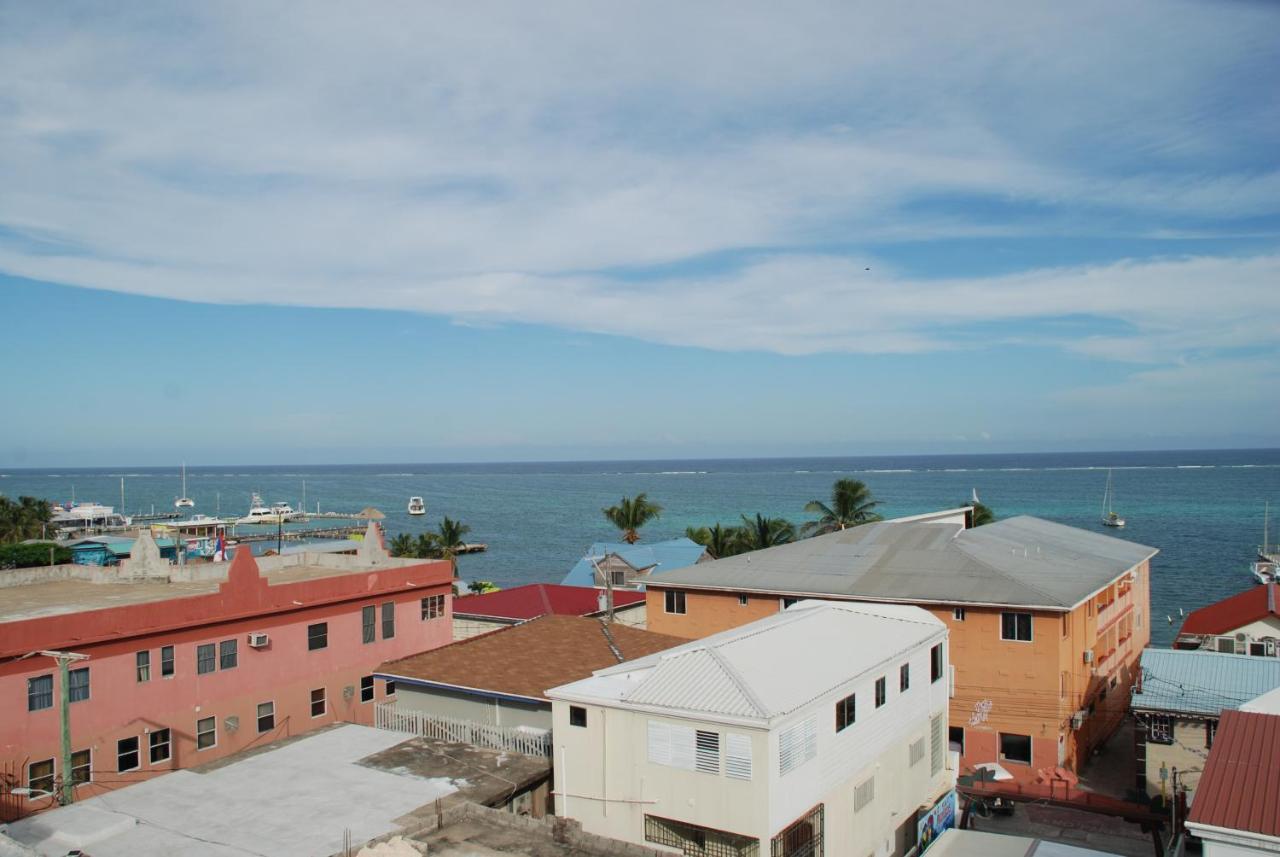 Hotel Coastalbay 2 & Golf Cart Rental San Pedro  Exterior foto